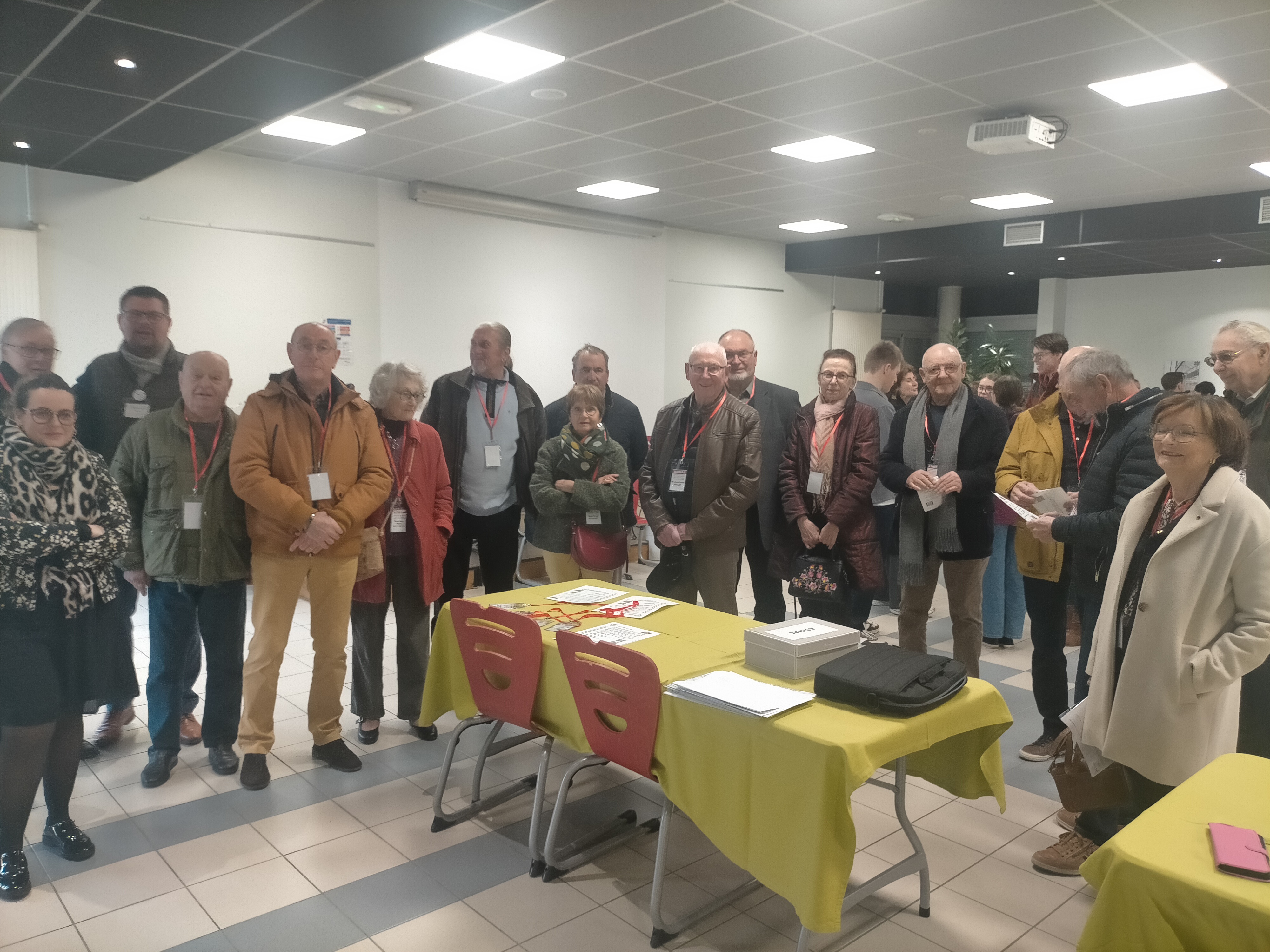 Visite des établissements Hertus à Champniers.
