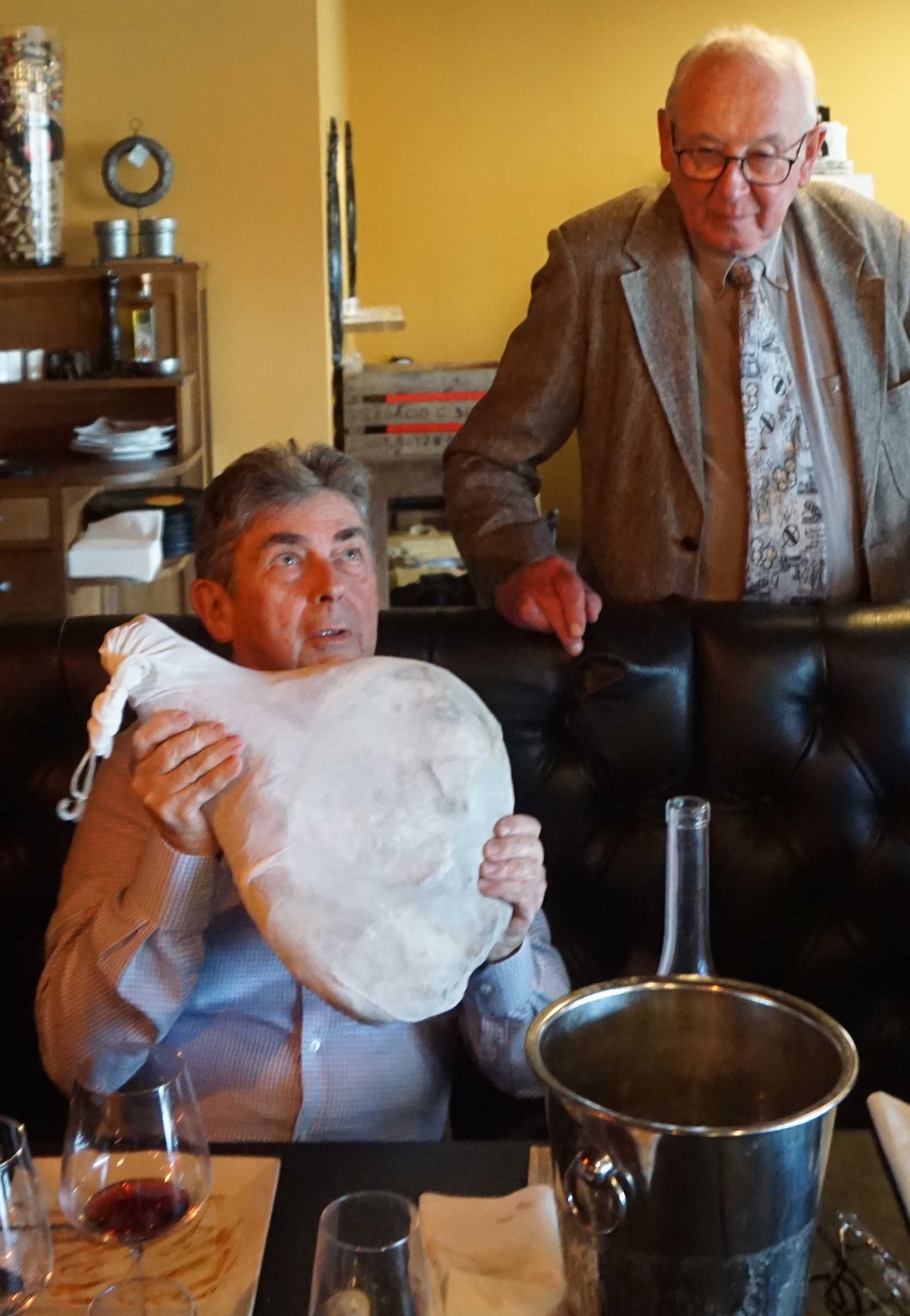 La pesée du jambon.